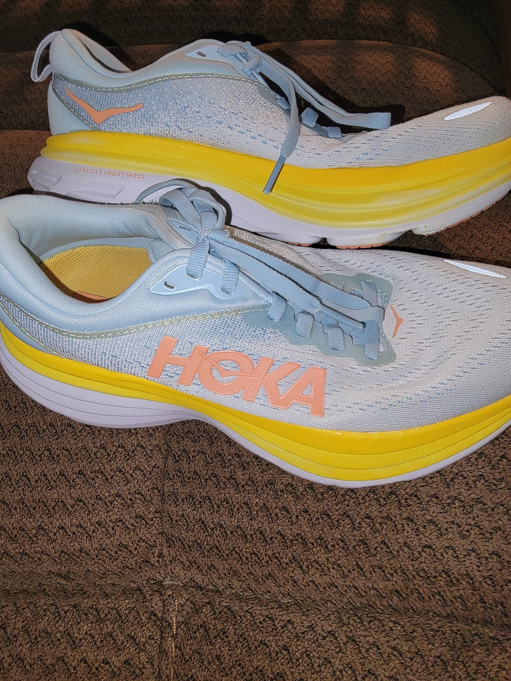 Hoka BONDI 8 Women’s Light Blue & Yellow Running Sneakers - Peach Logo
